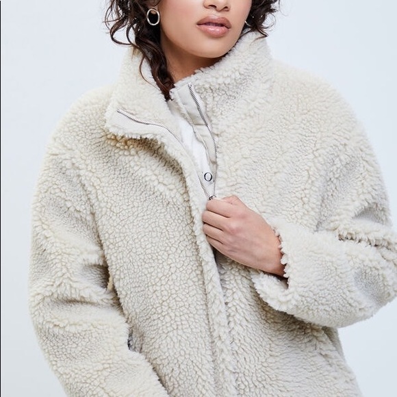 PacSun Ivory Sherpa Jacket - Picture 5 of 5